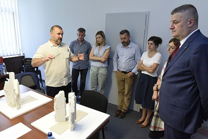 Makieta pomnika TON, proces projektowania