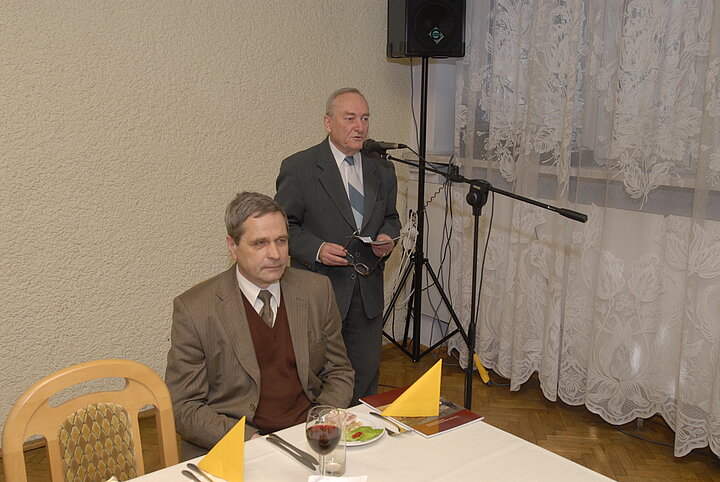 Spotkanie z emerytami AGH, Krakus. Dtrektor Pogonowski,kol. Z Mączynski